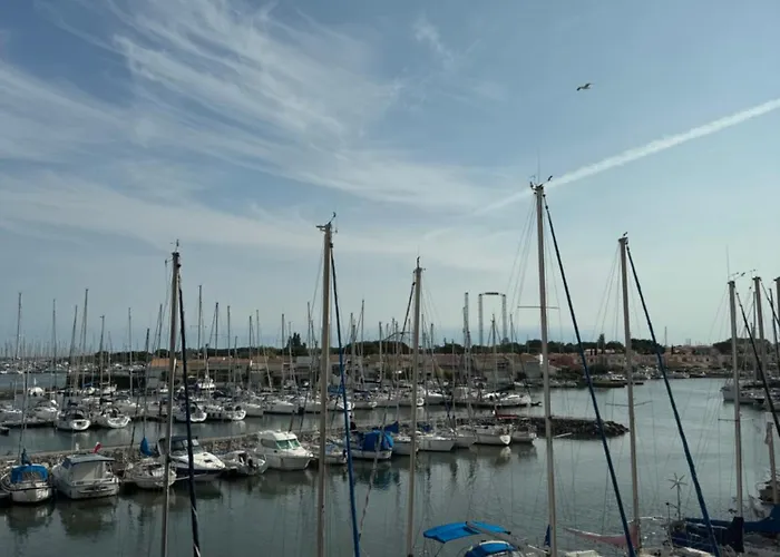 Cosy Climatise Vue Sur Port * آجد